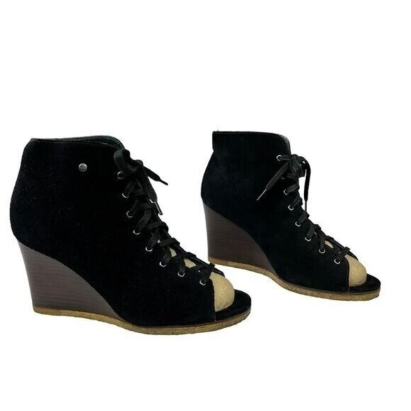 Ugg Elyse Black Leather Open Toe Lace Up Wedge Womens Booties Size 7 - Picture 2 of 12